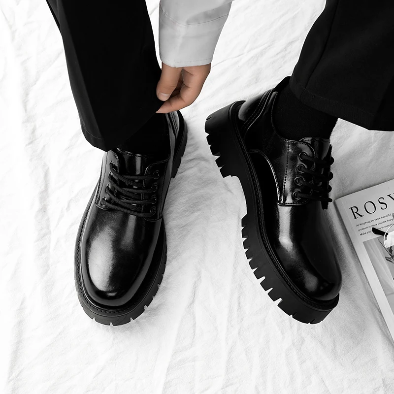 Italian Fashion Leather Shoes Moccasins For Men Casual Man Shoes Business Male Formal Pointed Fashion Wedding Black Thick Sole