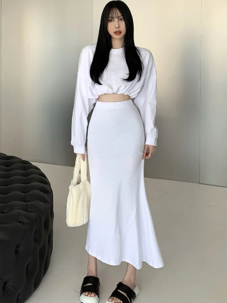 Women Solid Temperament Two Pieces Set Autumn Winter Fashion Gentle Sexy Dew Waist Short Tops+Wrap Buttocks Mermaid Skirt Set women s dresses solid color pleated buttocks wrapped oversized pencil skirt temperament wrinkles high waist knitted mid dress