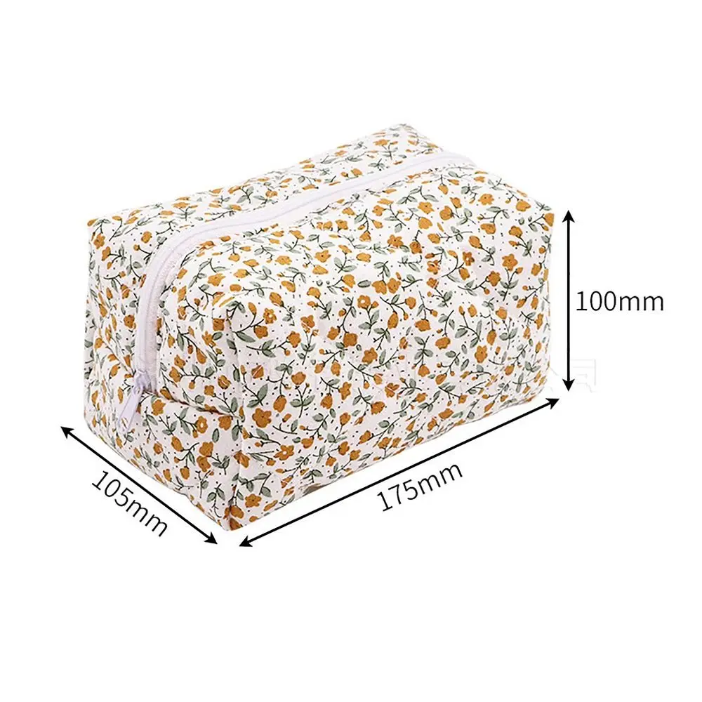 Storage Organizer Floral Puffy Quilted Makeup Bag Flower StrawberryPrinted Makeup Accessory Large Travel Cosmetic Bag 6