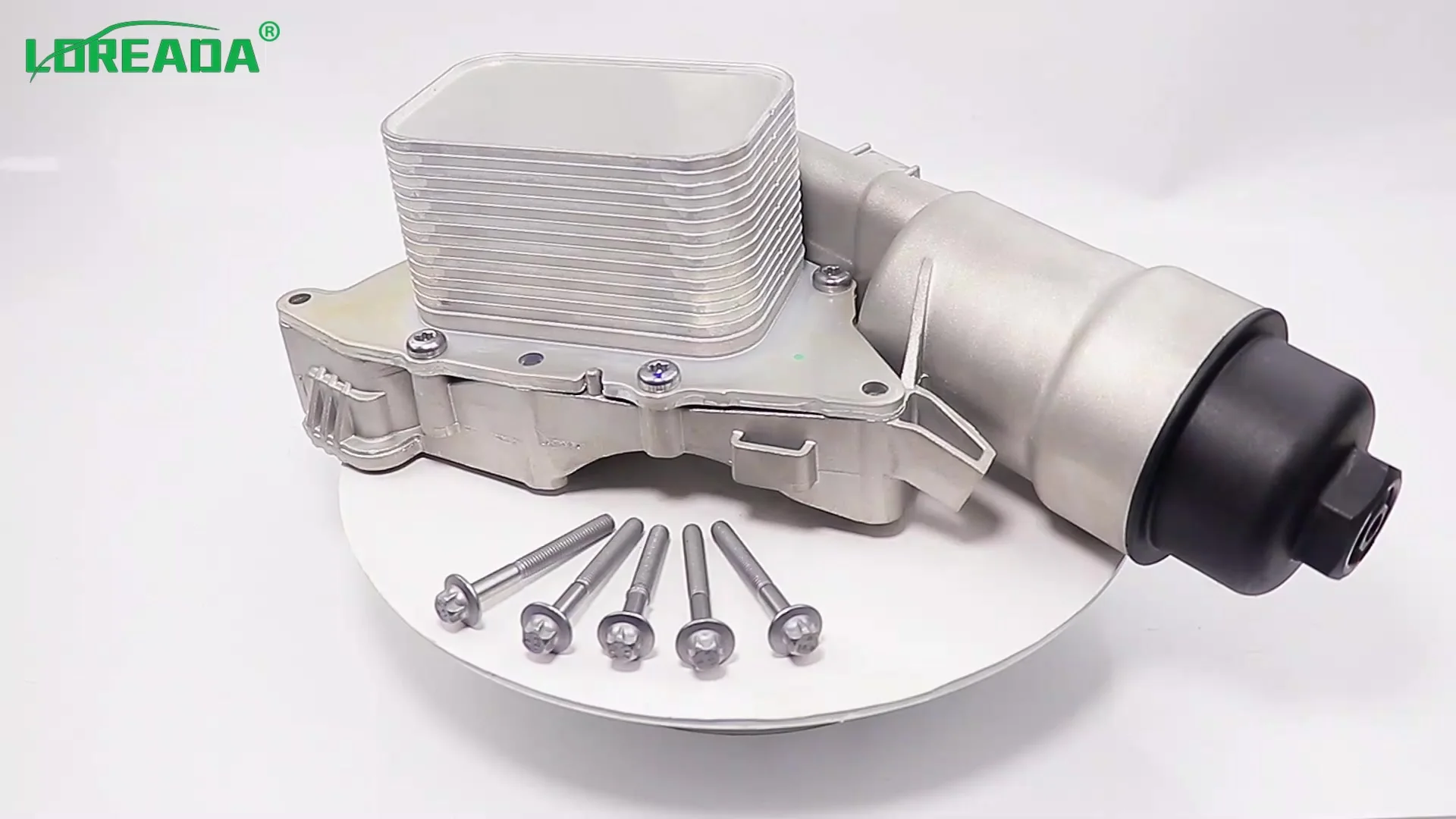 自動車部品エンジンオイルクーラーアセンブリ11428585235エンジン