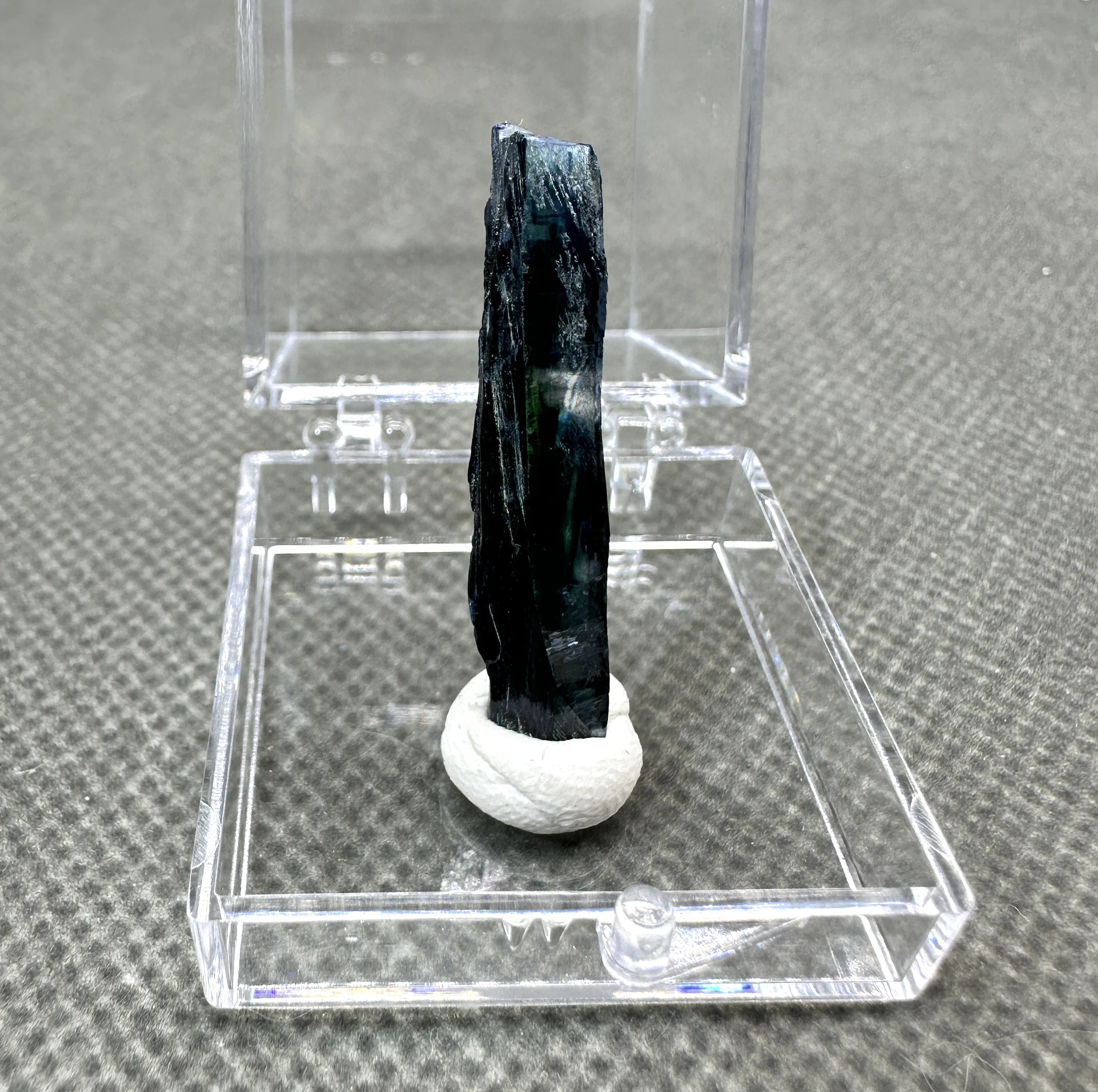 Natural Brazil  Vivianite (Blue ironearth) mineral specimen + box size 3.4 cm + healing quartz crystals and stones rock gemstone 6