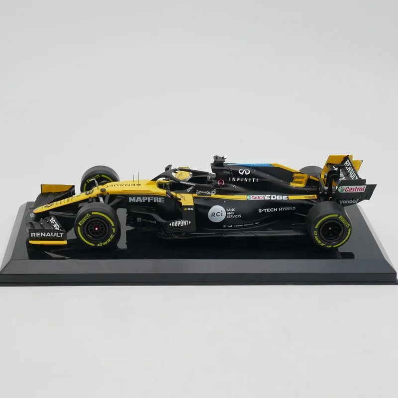 Diecast IXO 1:24 Scale RENAULT R.S.20 Daniel Ricciardo 2020 F1
