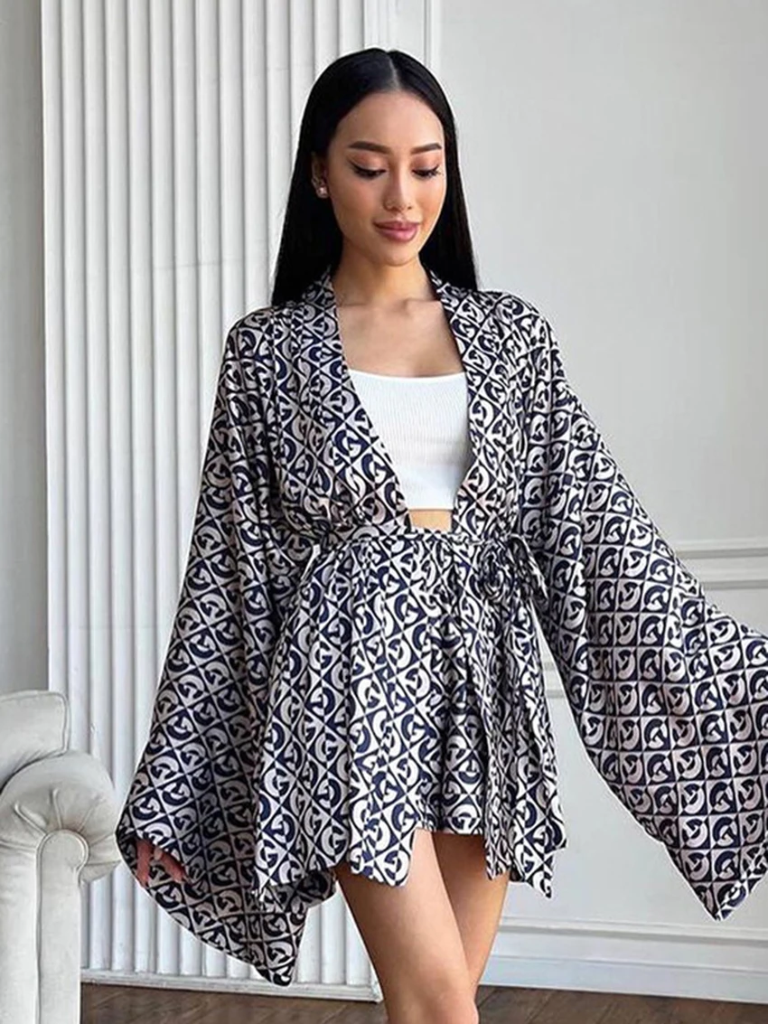 Marthaqiqi Printing Women Sleepwear Set Sexy V-Neck Nightwear Long Sleeve Robe Lace Up Pajamas Shorts New Femme Nightgowns Suits