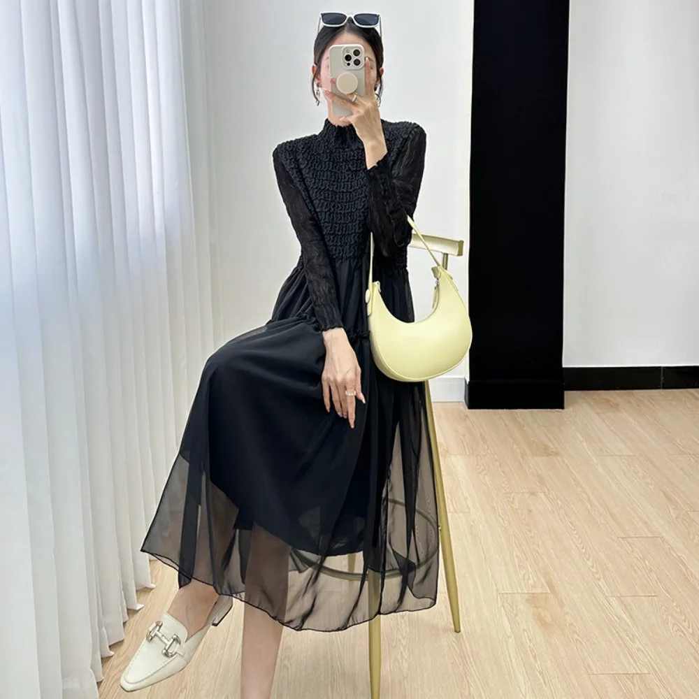 

Miyake Lace Pleated Dress Women 2023 Fall New Fashion Versatile Temperament Commuting Solid Color Medium-length Dress Gentle