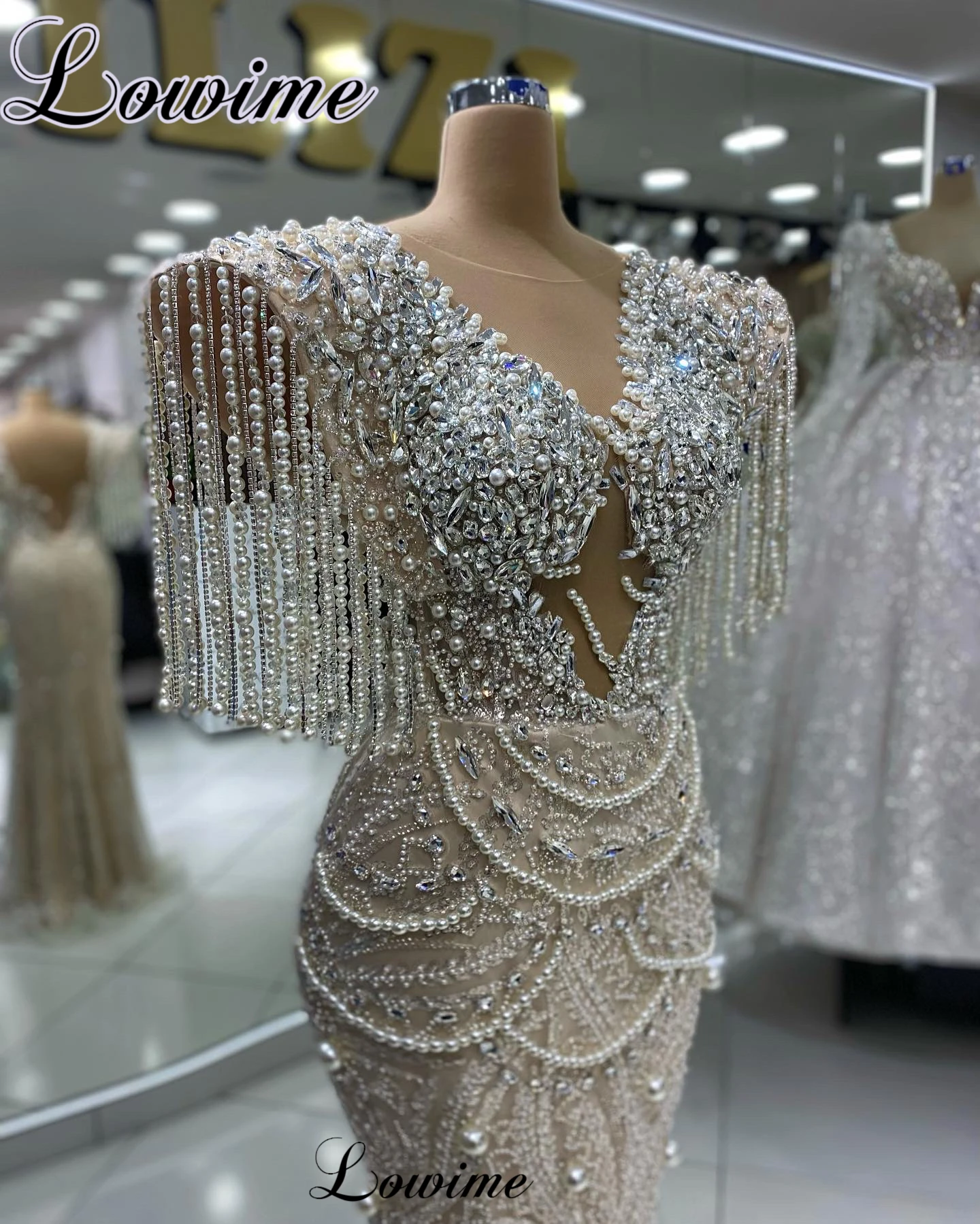 2024 New Fashion Crystals Celebrity Dresses For Women abiti da sera senza maniche con perle Vestidos De Gala Coutures Gowns