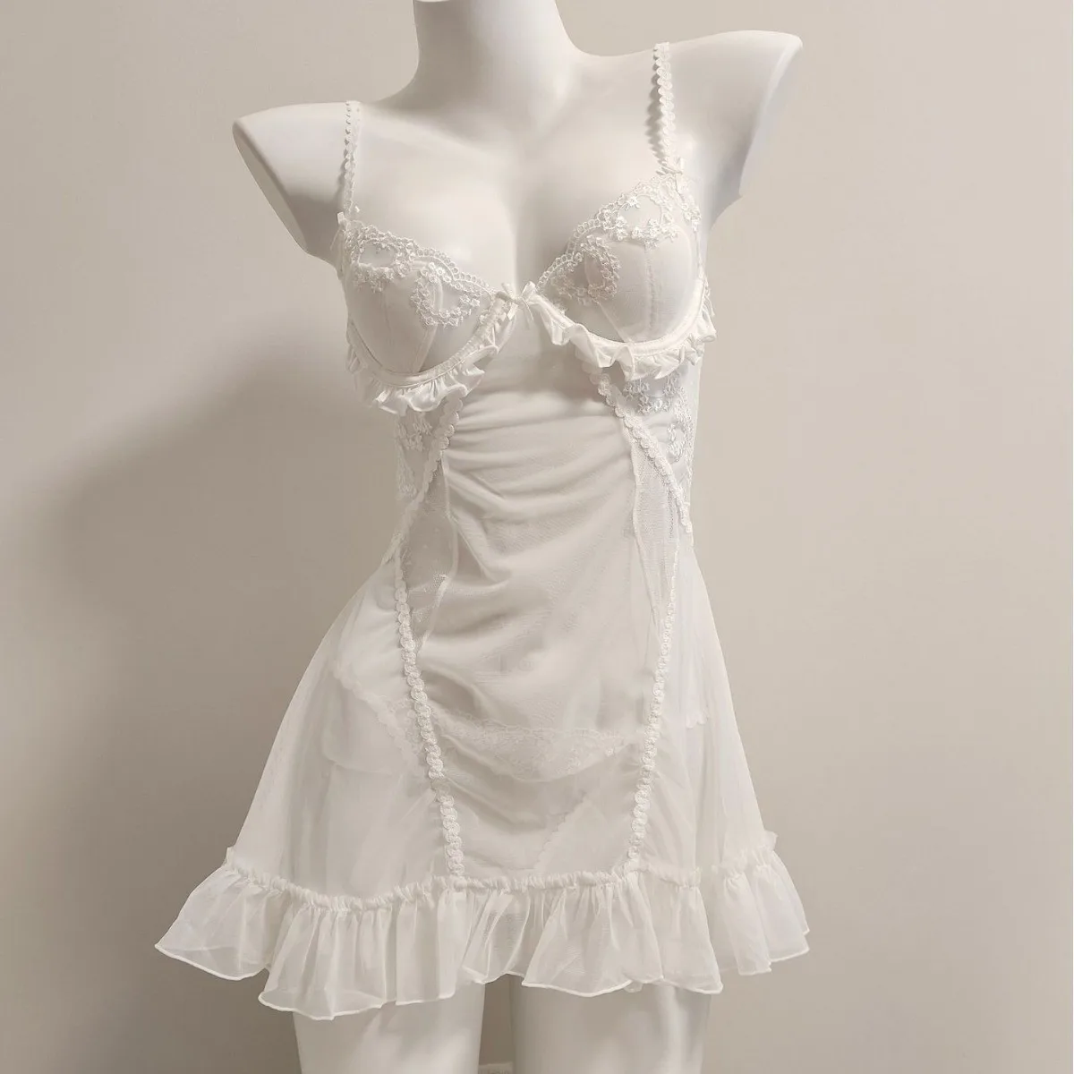 Sexy Underwear Nightgown Summer Women's Sleepdress Thin with Chest Pad High Quality Gather White Mesh Lace Suspender Nightdress