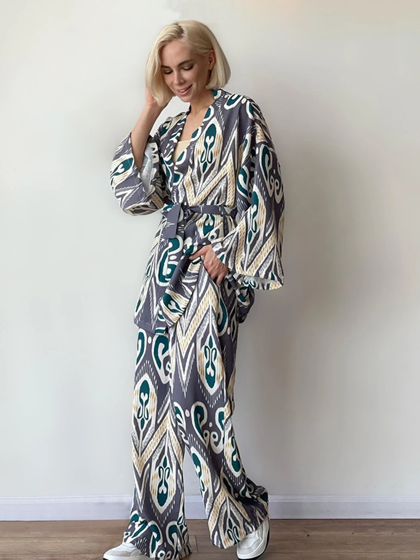 Martahqiqi Spring Female Sleepwear Set Sexy V-Neck Robe Long Sleeve Nightie Lace Up Bathrobe Pants Fashion Printing Pyjamas Suit