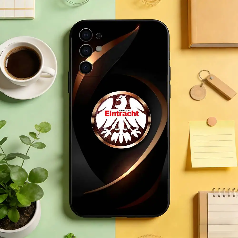 Eintracht Frankfurt Famous Phone Case - Sleek Black Cover