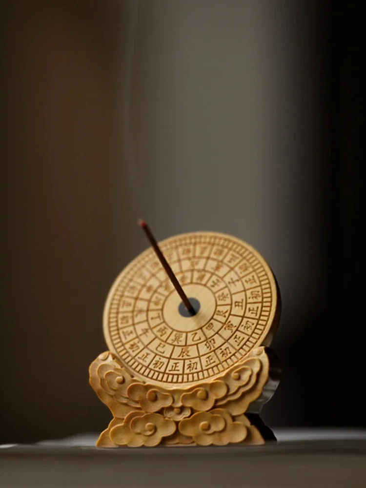 ~L Boxwood carved solid wood carved wooden compass sun clock timer imitation Forbidden City sundial ornaments incense plug.
