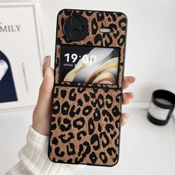 Leopard Print Clear Hard PC Luxury Shockproof Phone Case for Samsung Galaxy Z Flip 5 (Leopard Print)