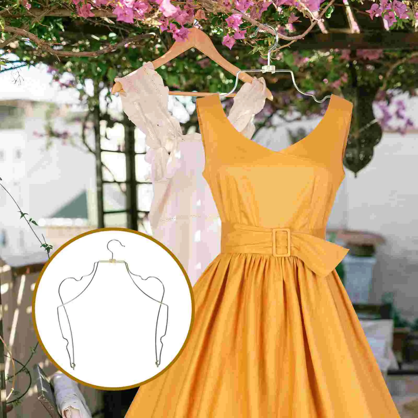 

Silhouette Shape Hanger Metal Foldable Swimsuit Rack Swimsuits Wire Body Display