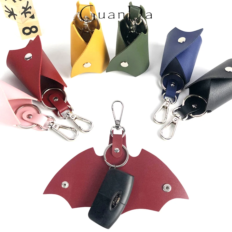 

Custom Initials Bat Shaped Key chain High Quality PU Leather Car Key Wallet Windbreaker Shape Cute Protective Cover Key ring