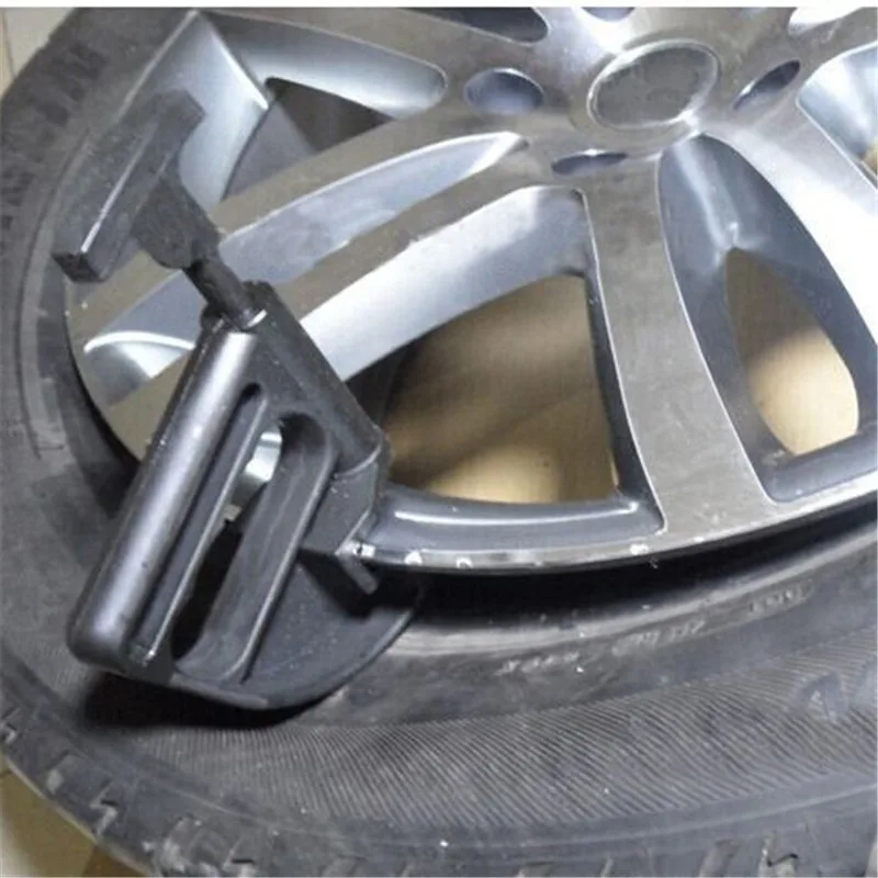 

1PC Car Tire Changer Bead Clamp Tyre Fitting Machine Bead Pressing Pry Wheel Changing Helper Rim Clip Adaptor Black Accessories