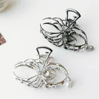 Women's Y2K Sweet Personalized Hair Clip Rhinestone Imitation Pearl Alloy Metal Skull Spider Claw Design for Daily Use 6