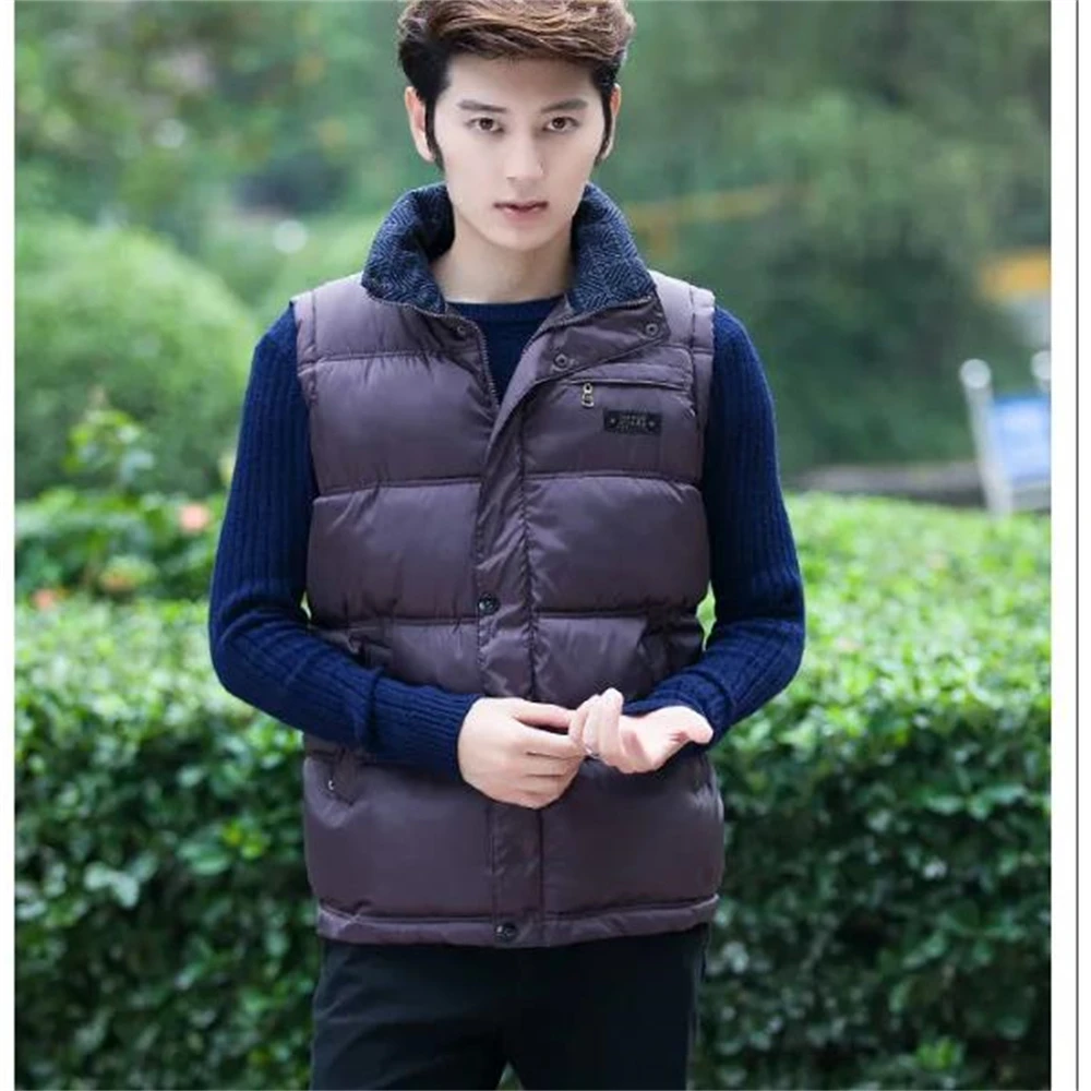 Men's Vest Image 6