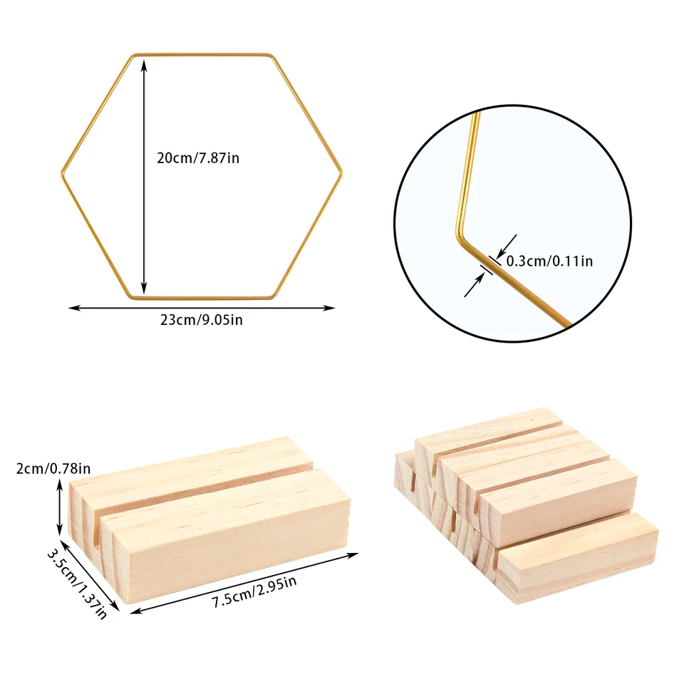 Cornice floreale rosa a forma di cuore con farfalle | Vettore Premium