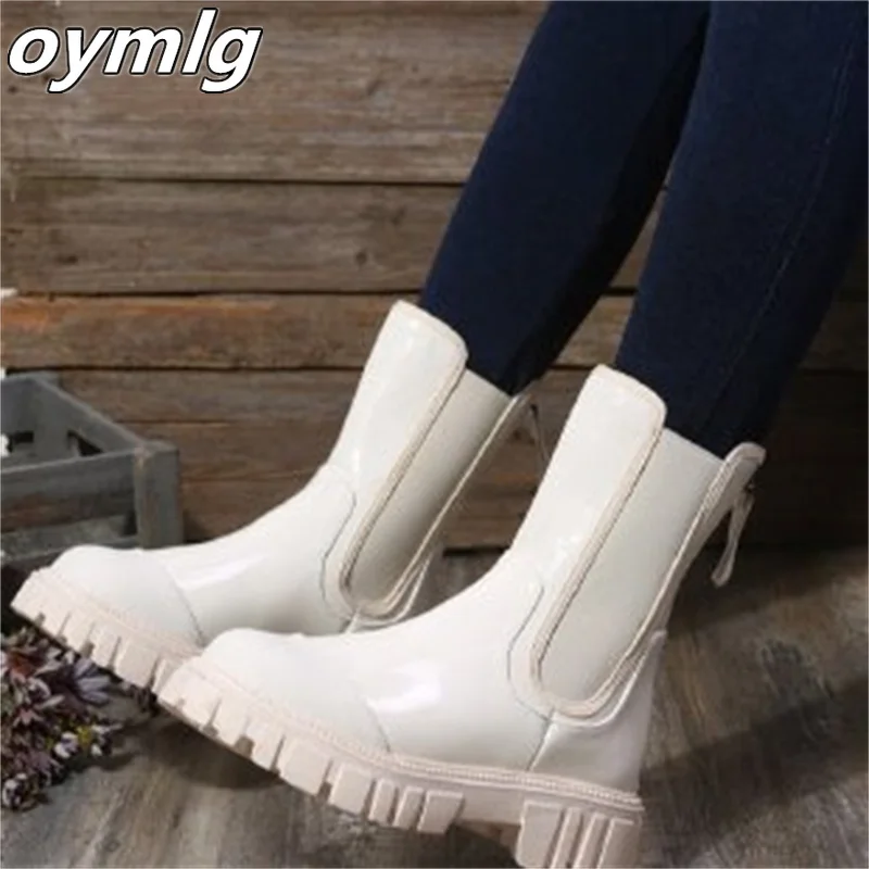 

Patent leather heightening thick-soled women's boots 2022 new all-match thin Chelsea boots British style short boots