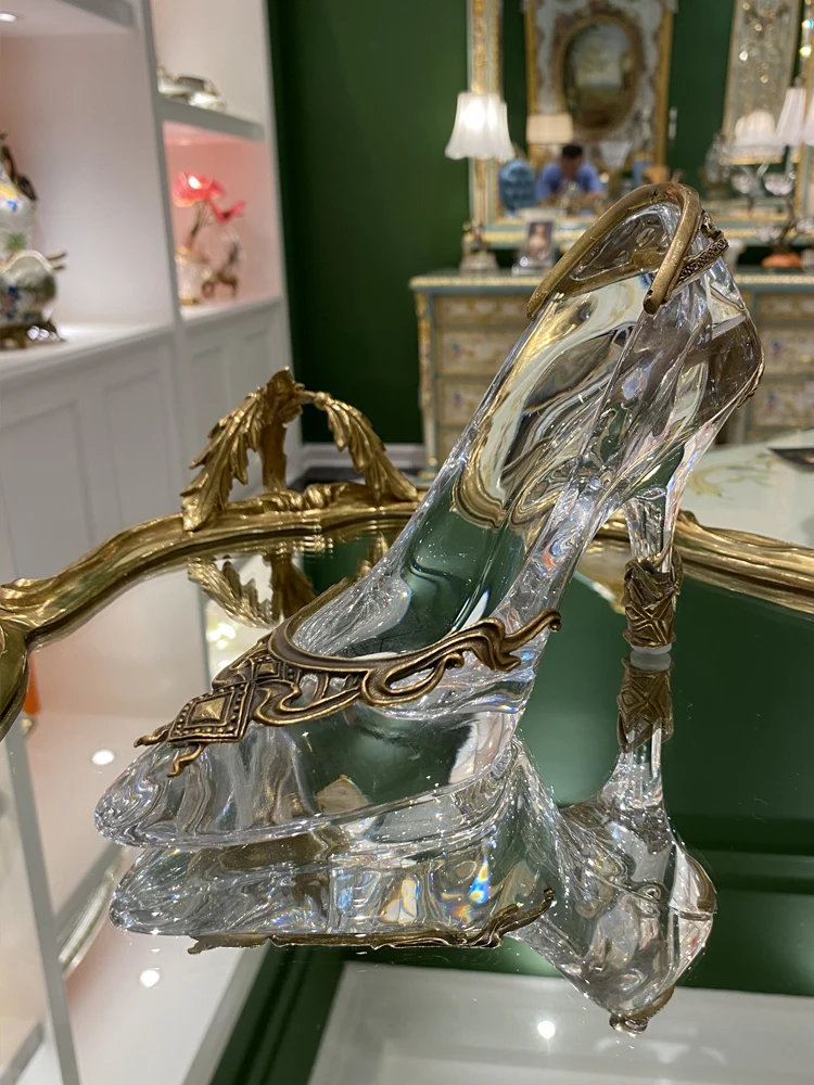 Sculpture Birthday Gift Home Decor High-Heeled Statue Wedding Miniatures Abstract Ornament Nordic Decoration