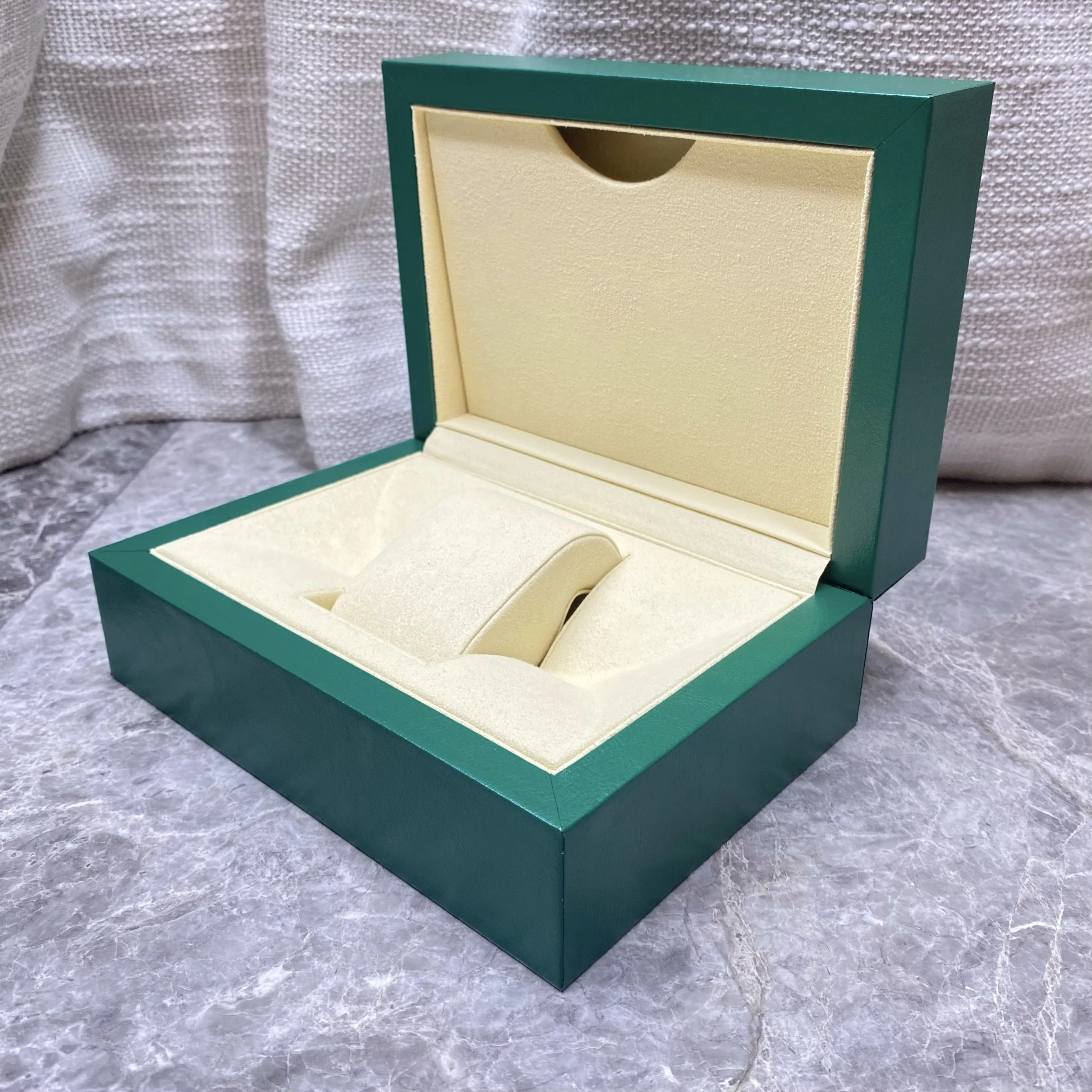 High Quality Luxury Green Watch Box Watch Accessories Watch Display Case Automatic Can Customized Top Super Watches Factory_voghion.com