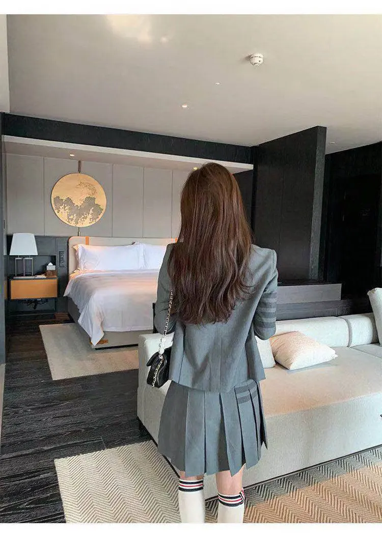 High-quality TB Gray Suit Women's Slim Fit and Thin Suit Arms Four-bar British Style Short Formal Jacket