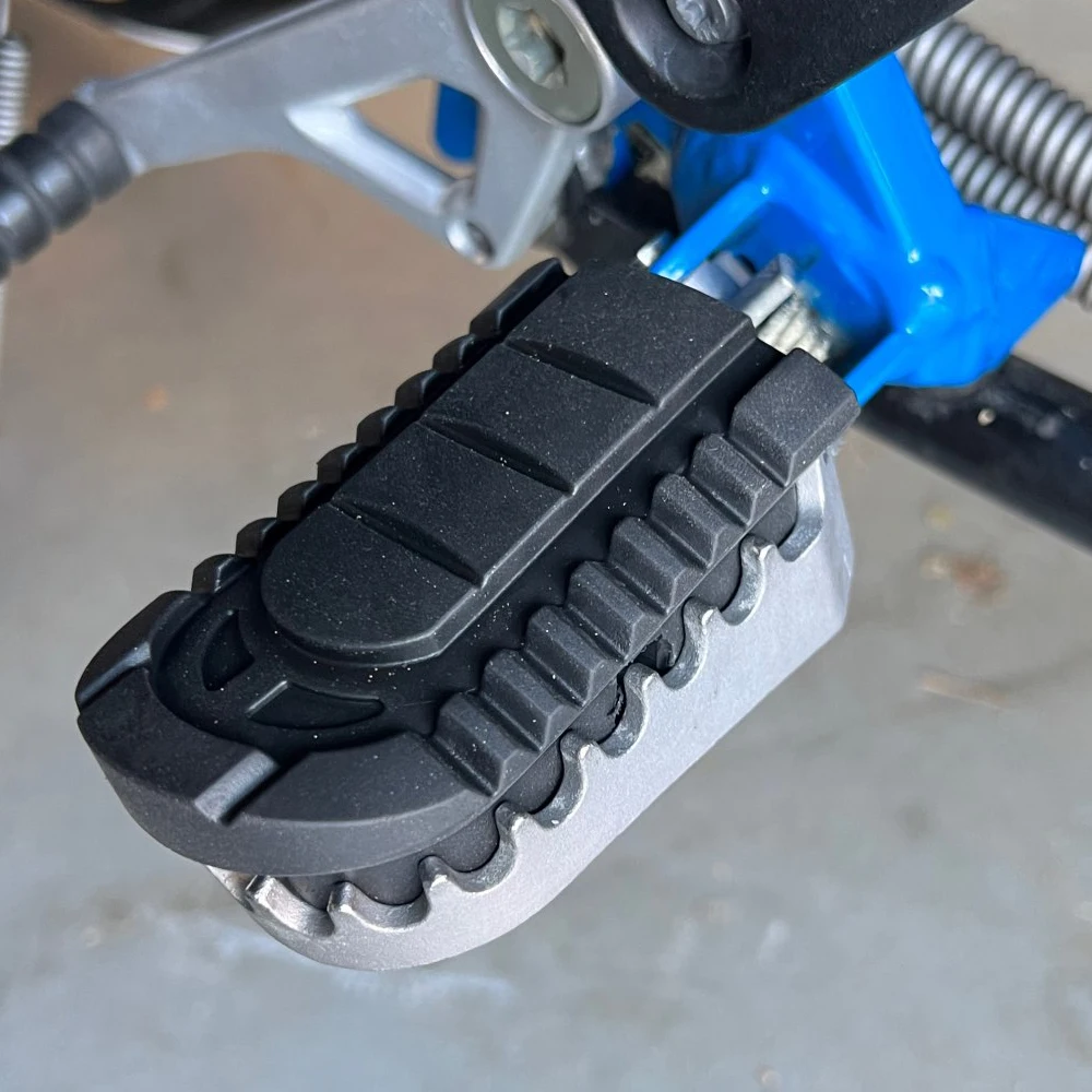 Motorcycle Accessories Footrest Foot Rests Pedal Peg Footpegs Cover For