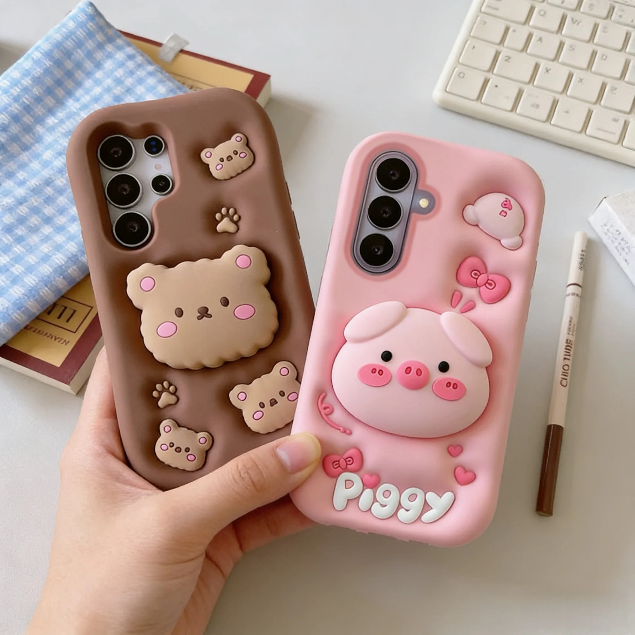 Adorable Cartoon Bear Phone Holder Case