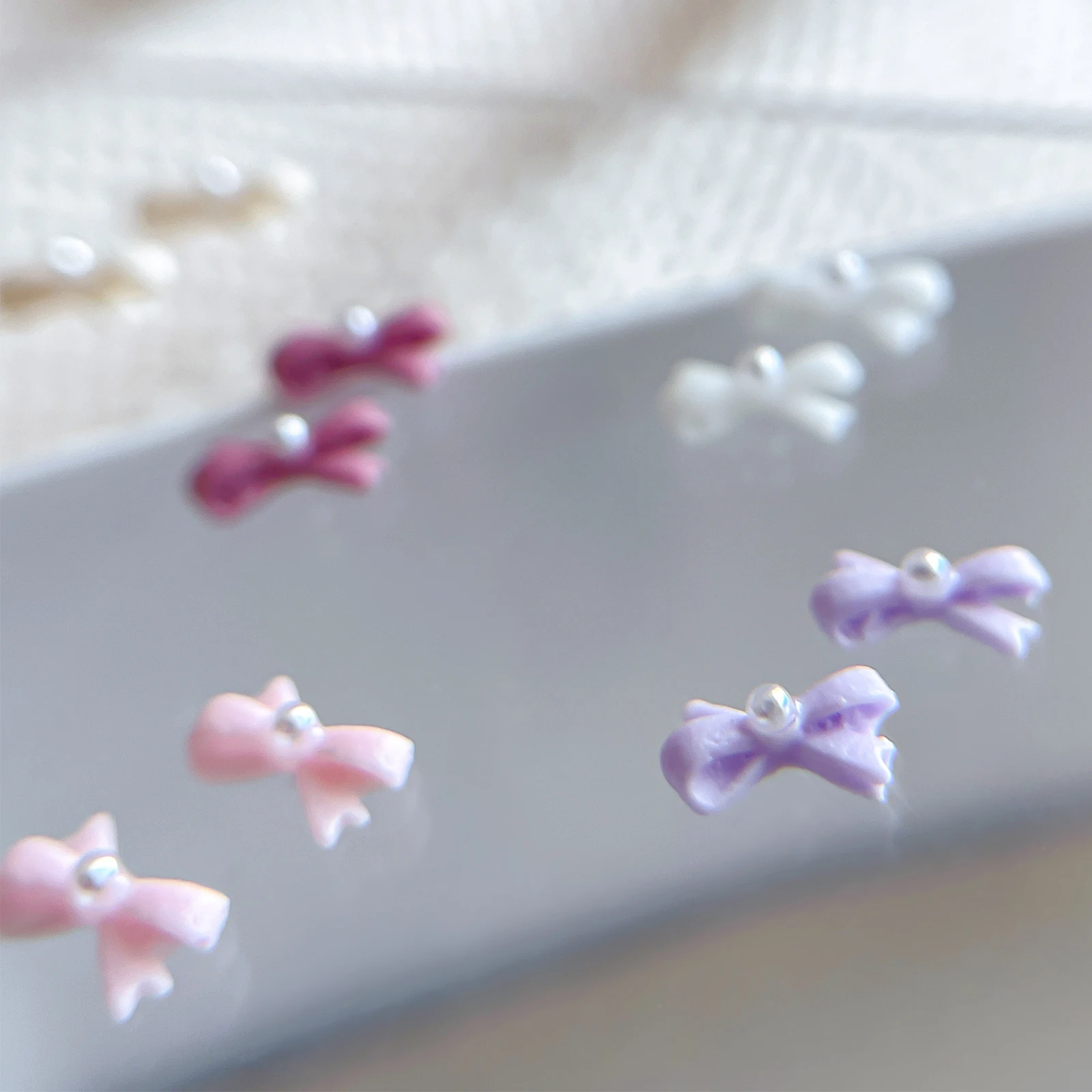 60pcsMini Fragrant Pearl Bow Nail Accessories Sweet and Cute Versatile Tie Wearing Armor Small Decoration Wholesale 6