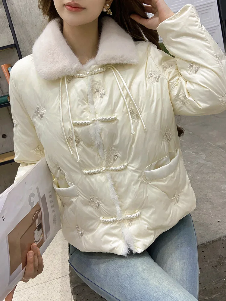 New National Style Plate Buckle Beaded Short Down Jacket Female Long Sleeve Solid Color Nice Fashion Down Coats Women’s Clothes