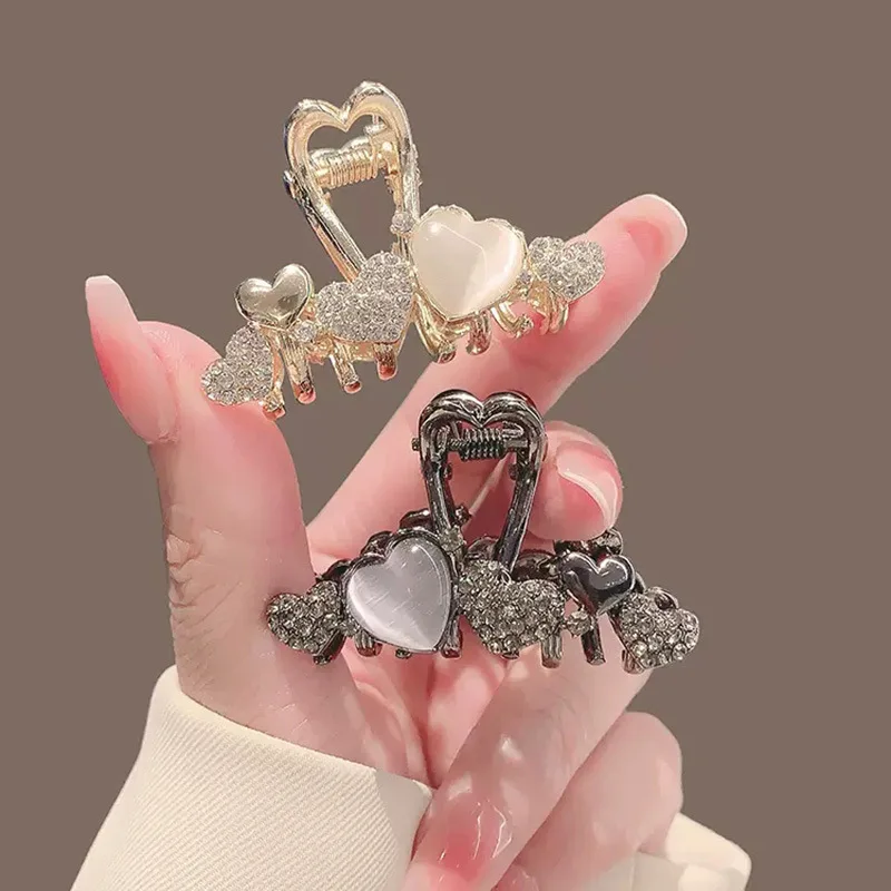 

Small Clip Mini Shark Clip Heart-shaped Hairpin Fresh and Sweet Hair Accessories