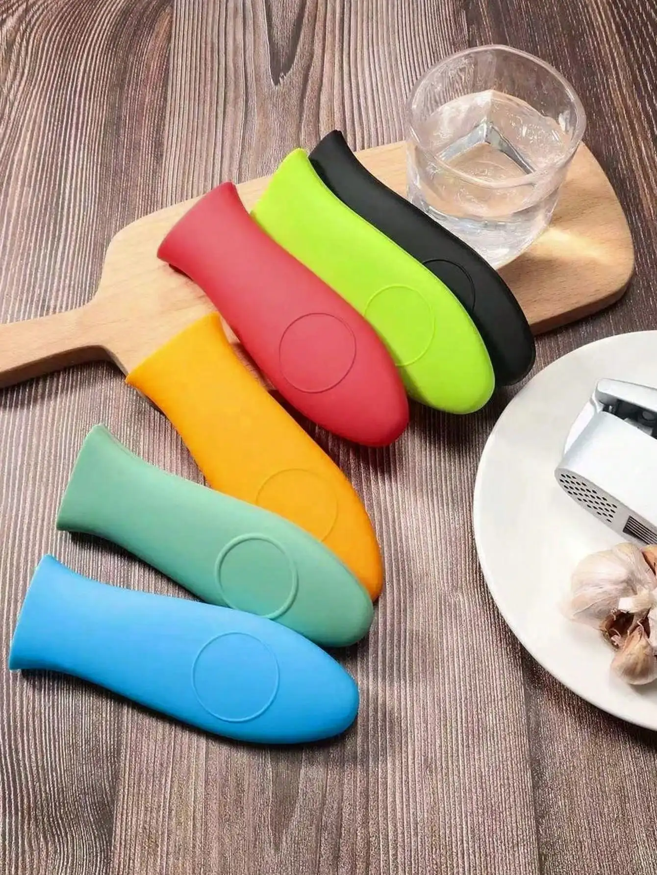 Silicone Pan Handle Heat Insulation Sleeve Thickeneded Cast Iron Pan Skillet Frying Non-Slip, High Temperature and Anti-Scaldi