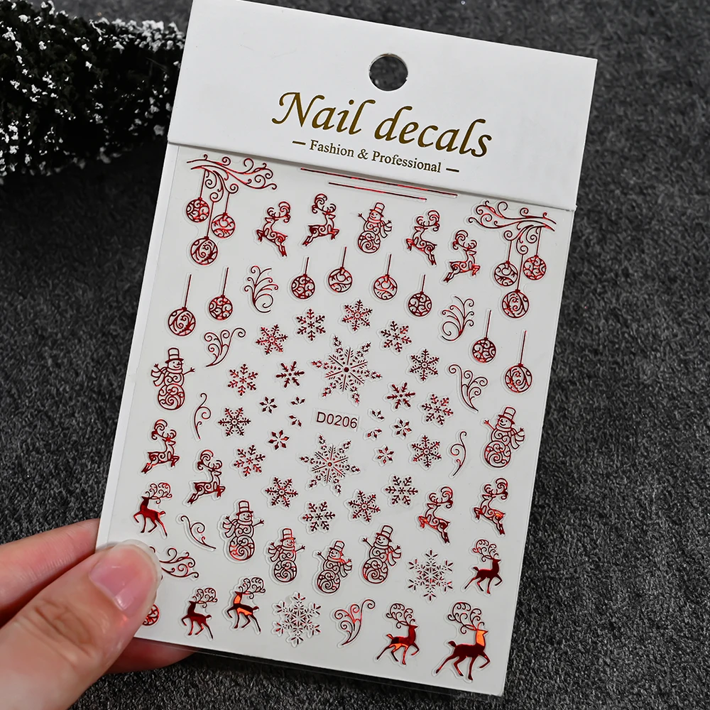 5D Weihnachts-Nagelsticker – 4 Blätter Mit Geprägtem 3D-Effekt (Schneemann, Elch, Weihnachtsbaum…) – Selbstklebend & Vielseitig