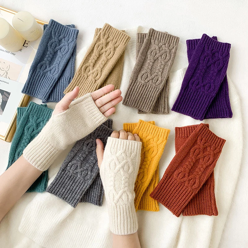 

Women Stylish Hand Warmer Winter Gloves Arm Crochet Knitting Faux Wool Mitten Warm Fingerless Glove Twist Pattern 1 Pairs Gloves