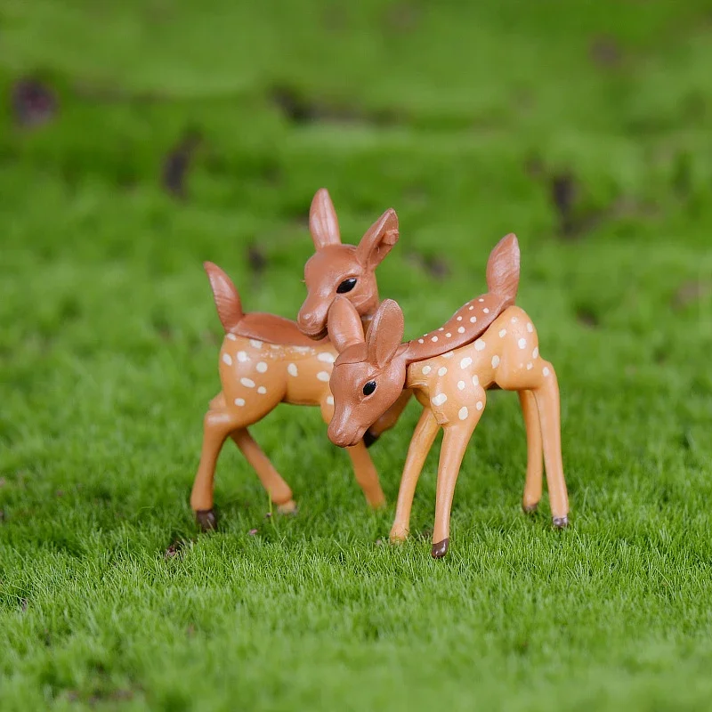 Artificial Mini Sika Deer Giraffe Fairy Garden Miniatures Gnomes Moss Terrariums Resin Crafts Figurines 2PCS Home Decoration