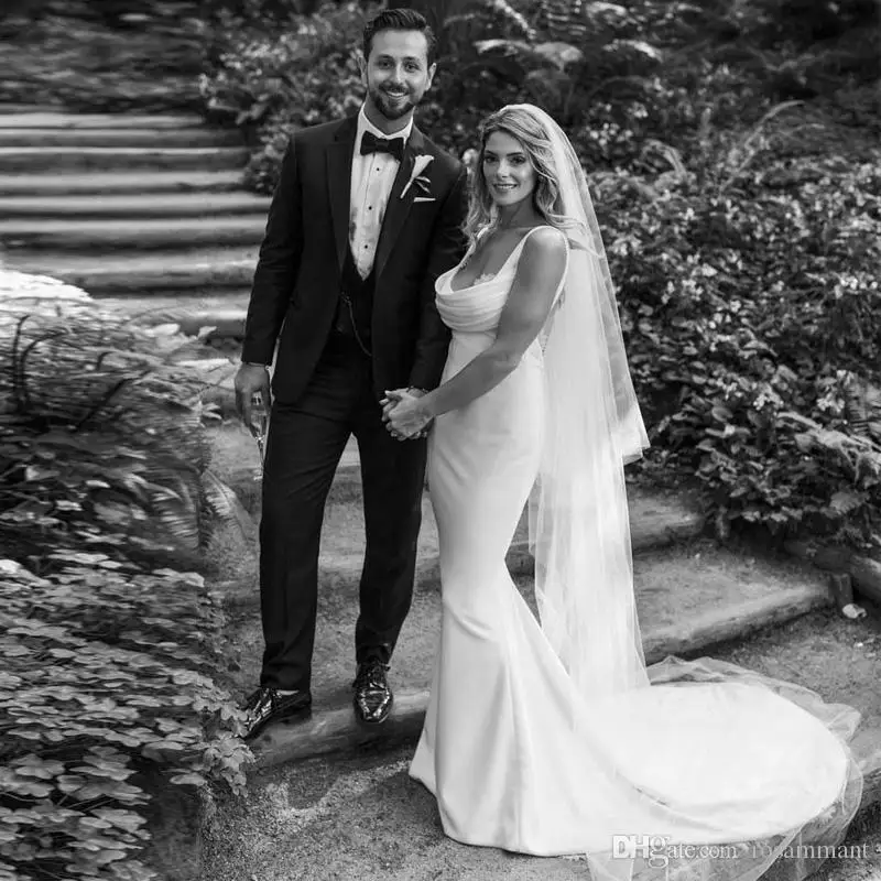 Bridal Elbow Length Cut Edge Wedding Veil bridal veil With Comb Tulle 2T White Ivory Black