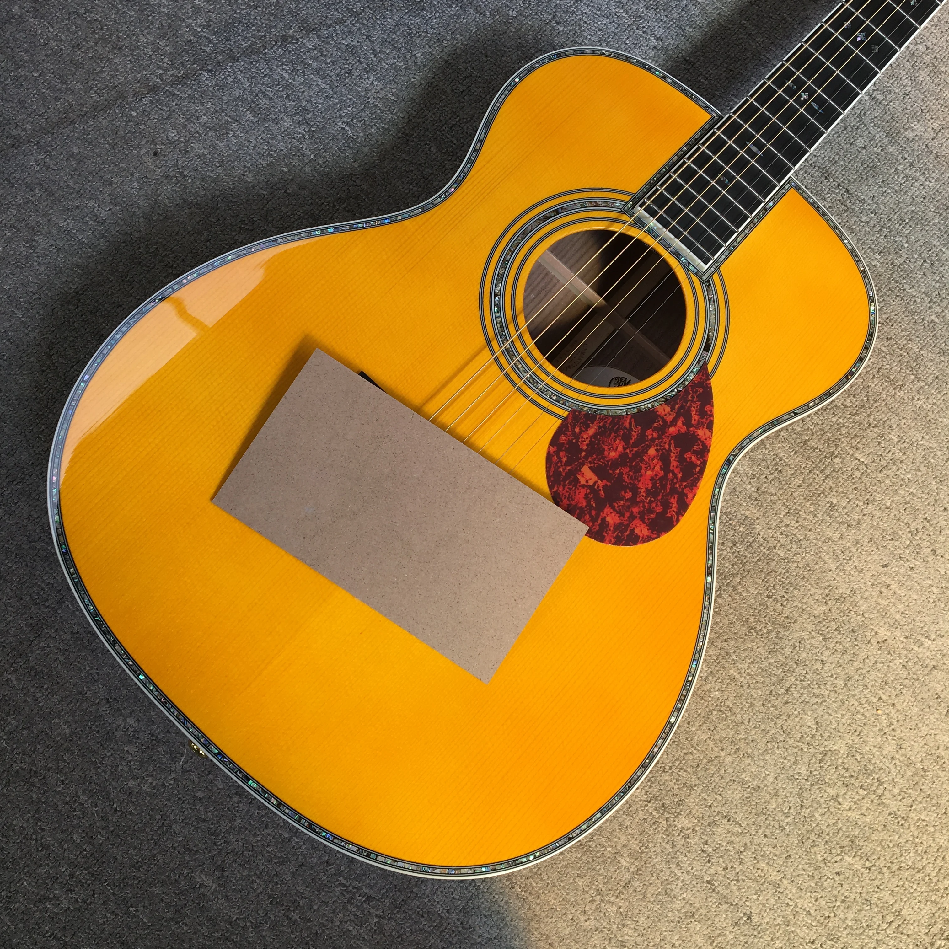 Cream Yellow OM42 Acoustic Guitar w/EQ Spruce solid nice Sound