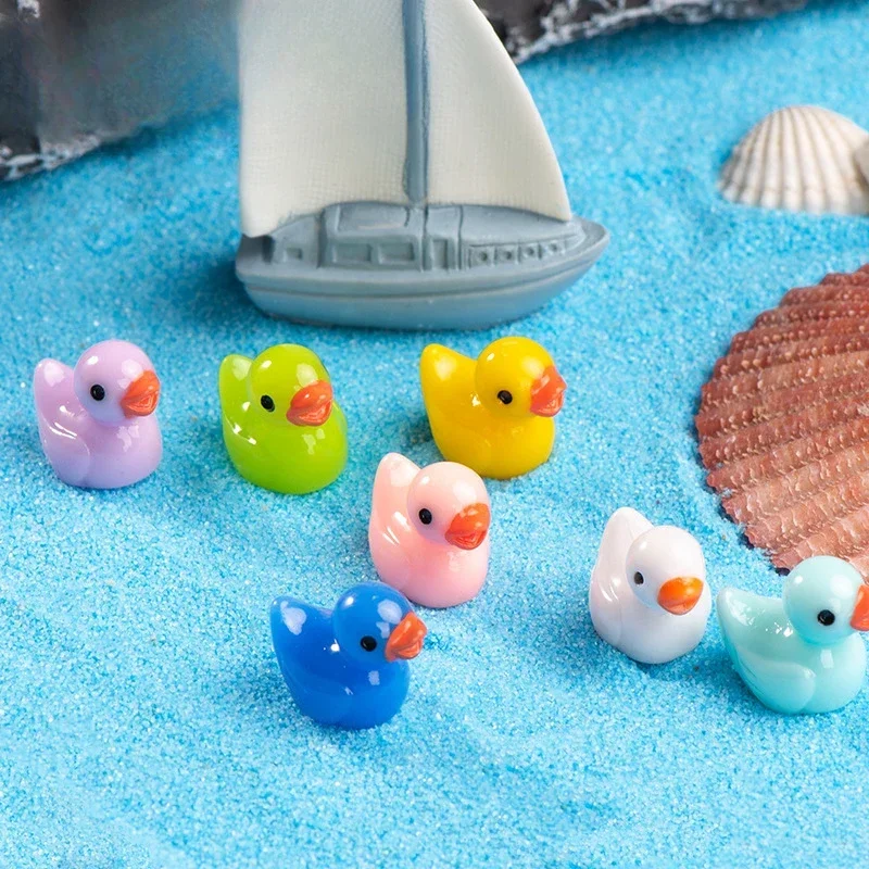 Mini Resin Yellow Duck Ornaments Cute Cartoon Figurines DIY Dollhouse Decoration Handcrafts Figurines & Miniatures