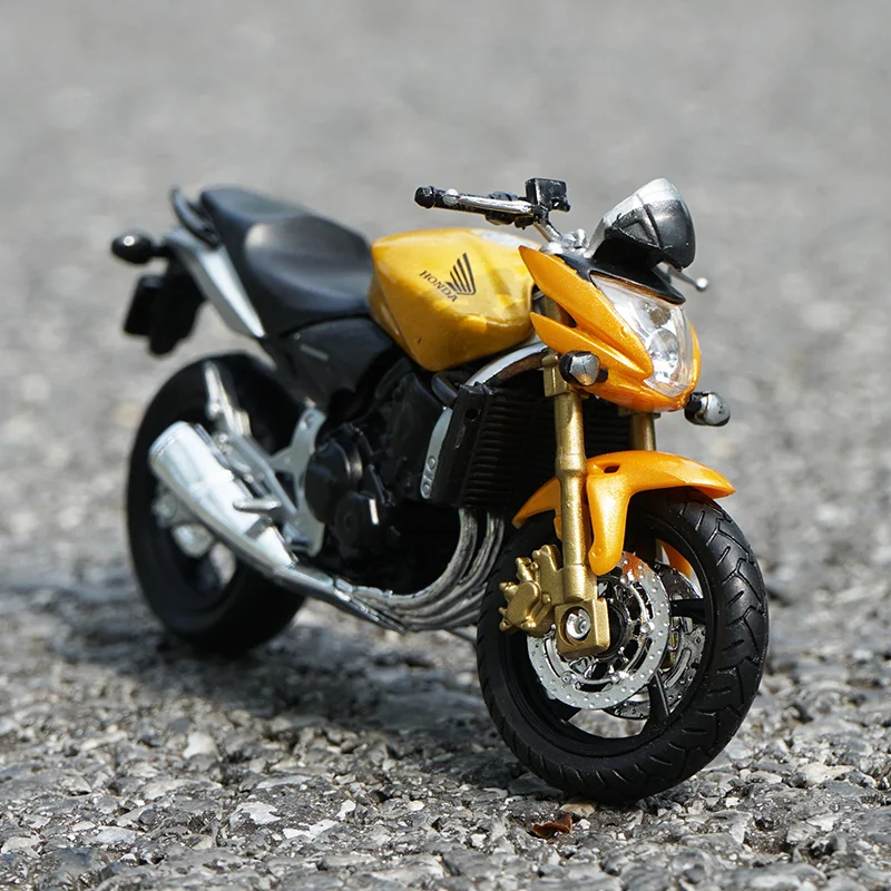 

Модель спортивного мотоцикла Welly 1:18 HONDA Hornet из сплава, модель литая металлическая уличная модель мотоцикла, Коллекционная модель, детские игрушки, подарок