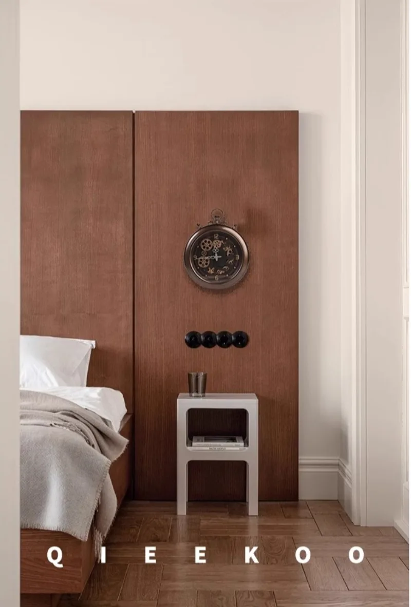 Description Picture 3 of itemEuropean Vintage Wall Clock Home Metal Gear Clock Art Decorated Living Room Dining Creative Iron Aesthetic Ornaments Accessories