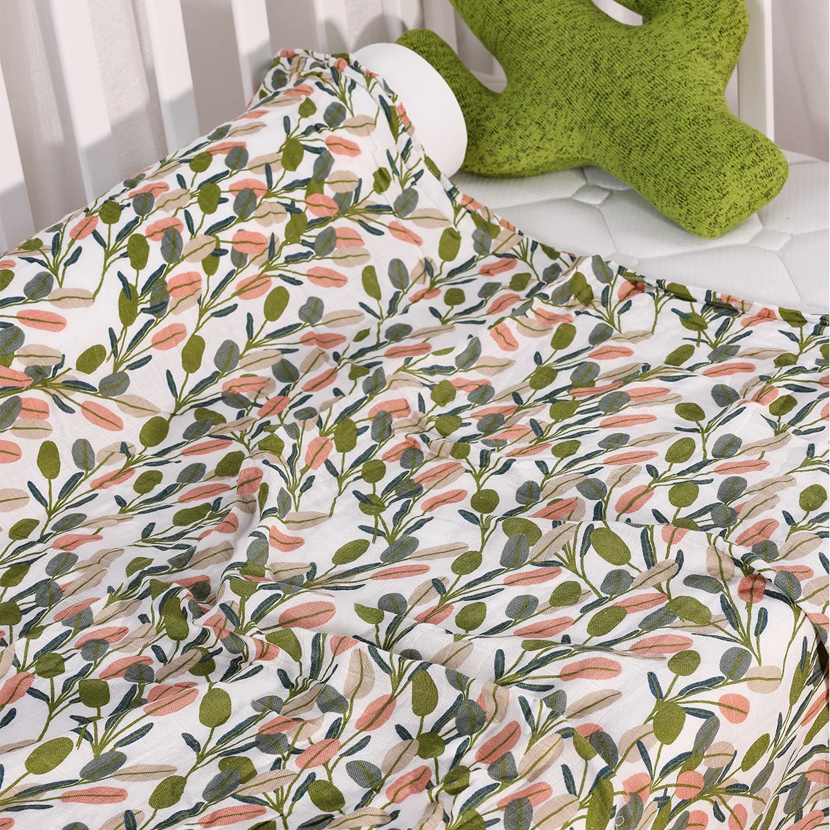 Happyflute 120*110CM Muslin Swaddle For Newborn Bamboo Cotton Summer Blanket Bed Comforter Cute Baby Blankets