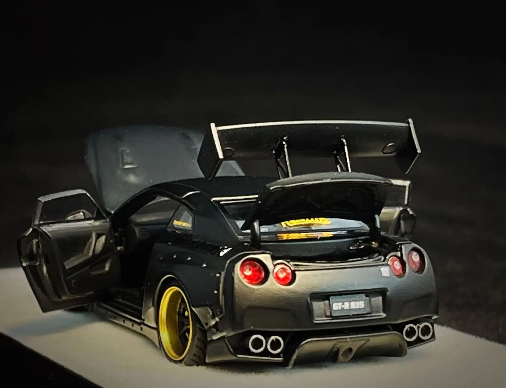 PGM 1:64 Rocket Bunny Wide Body R35 Full open Limited999 Diecast