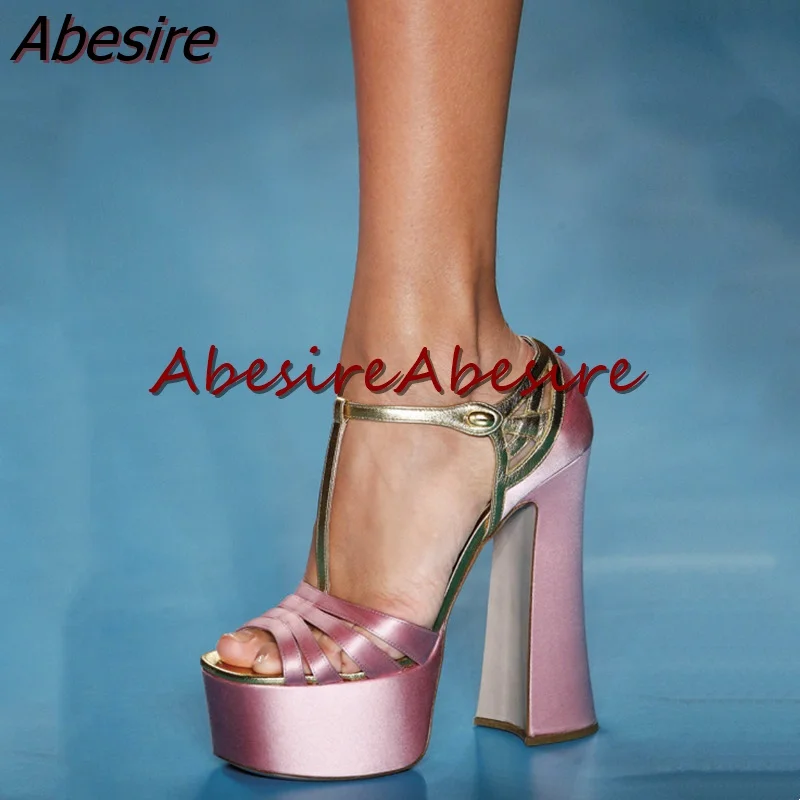

New Pink Water Platform High Heels Women'S Round Head Hollowed-Out Color-Blocking Buckle Strap Sandals Show Party Women'S Shoes