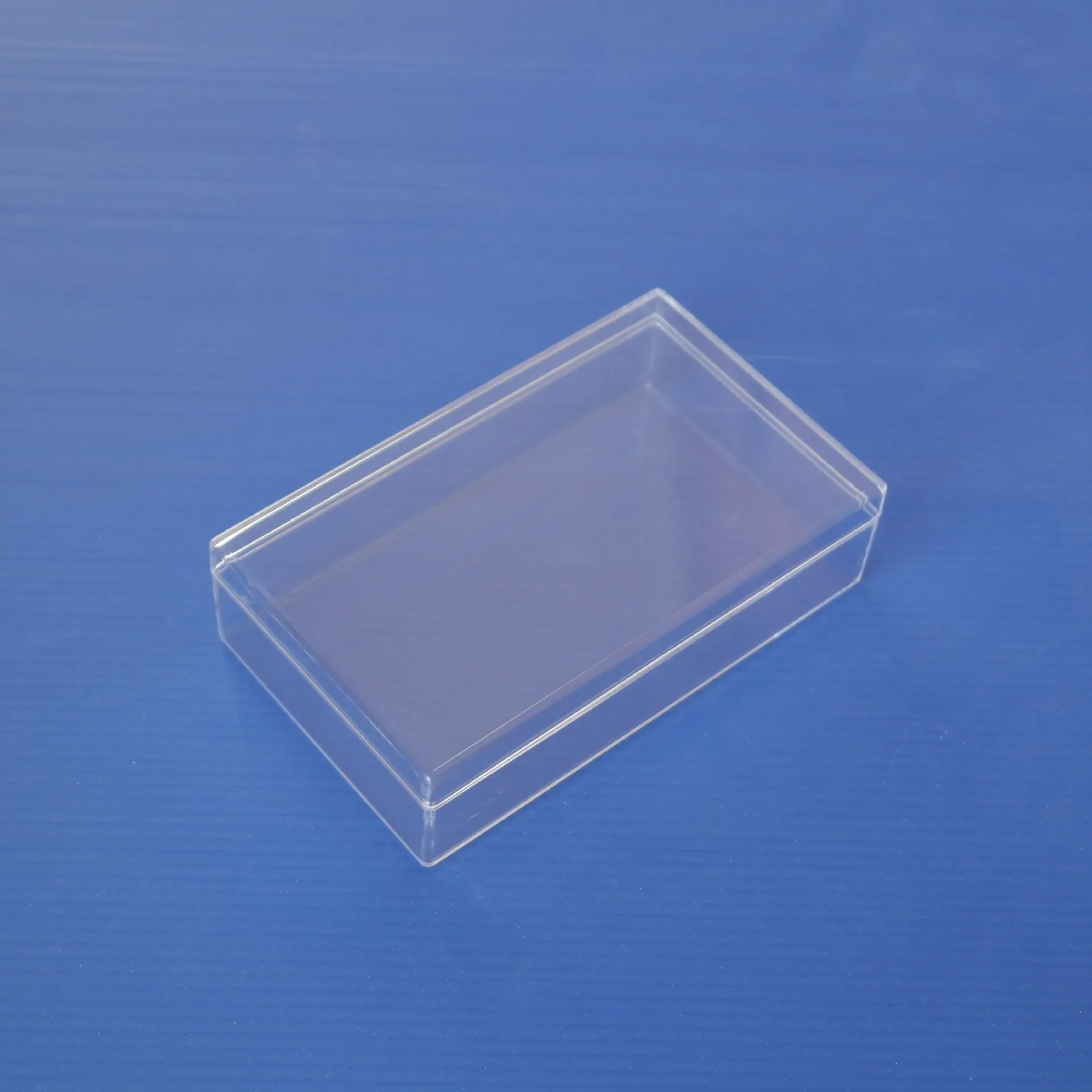 Crystal Box Packaging Transparent Plastic Box With Fogger Manufacturer PS Crystal 130*78*35mm Surface Roughness Tester