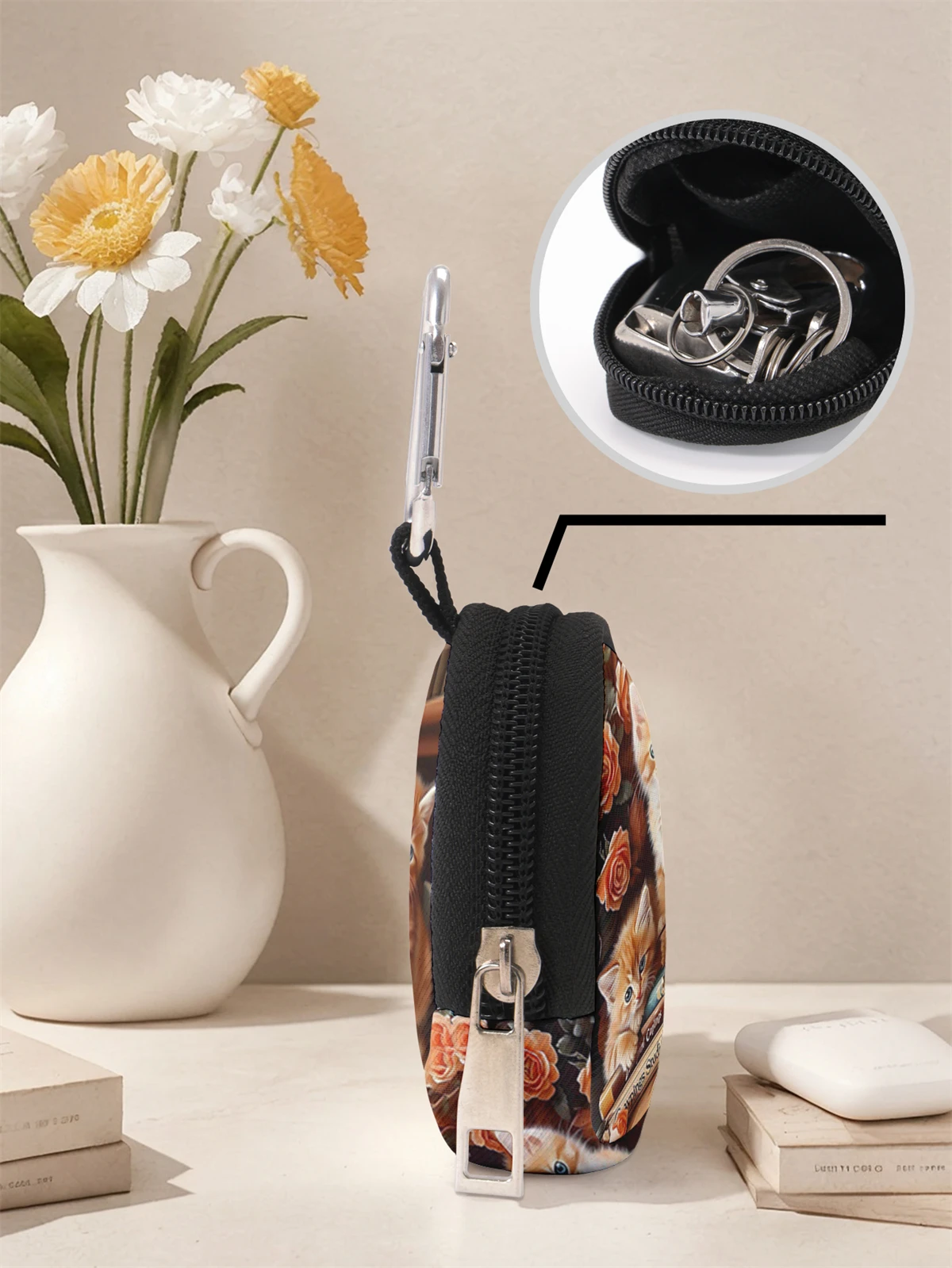 Cat pattern printed mini wallet, zipper change bag with hook clip, headphone key bag, suitable for men and women