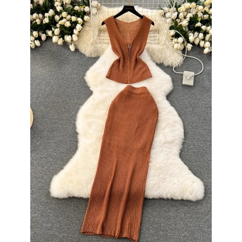 

Summer Elegant Skirts Suit for Women Fashion Design Zipper Deep V-neck Knitted Tops Tight Hip Slim Skirt Female Two-piece Suit