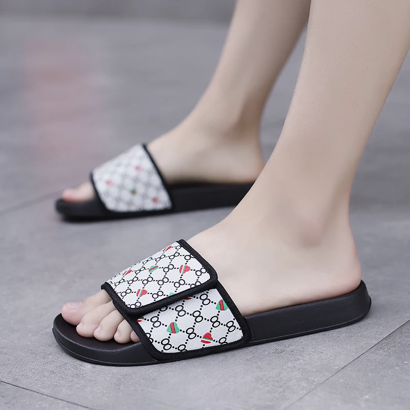 Unique Multi Style Letter Printed Women's Slippers Exquisite Workmanship Fashionable Simplicity Men Slippers