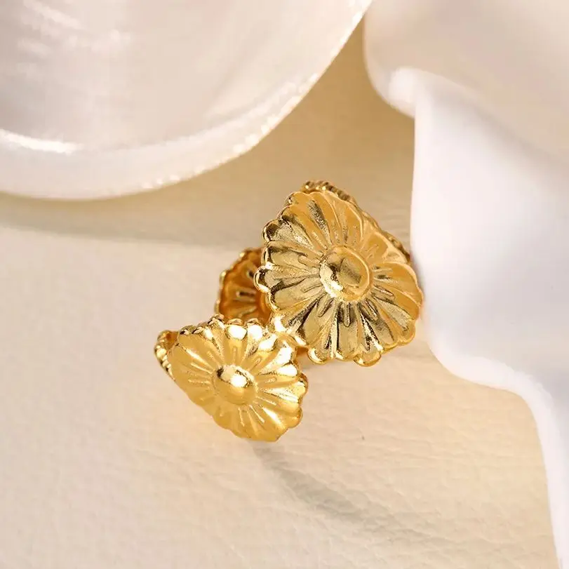 Elegant Flower Rings for Women Gold Color Jewelry