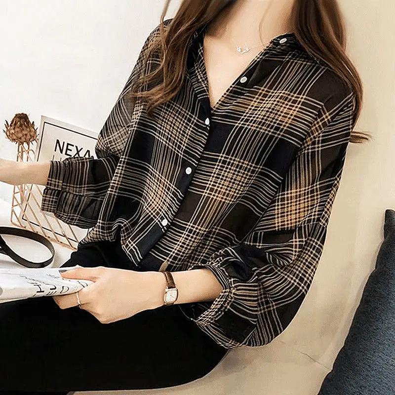 Fashion Casual Loose Batwing Sleeve Plaid Chiffon Shirt Women's Clothing 2023 Spring Summer New Oversize Korean Blouse