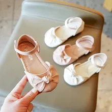 

2022 Spring and Summer Korean Style Girls Covered Toes Princess with Bow Fashion Kid Casual Flat Solid Beige Dress Shoes Shallow