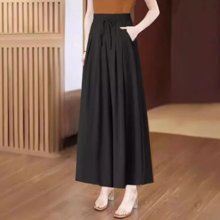 Black [skirt pants]