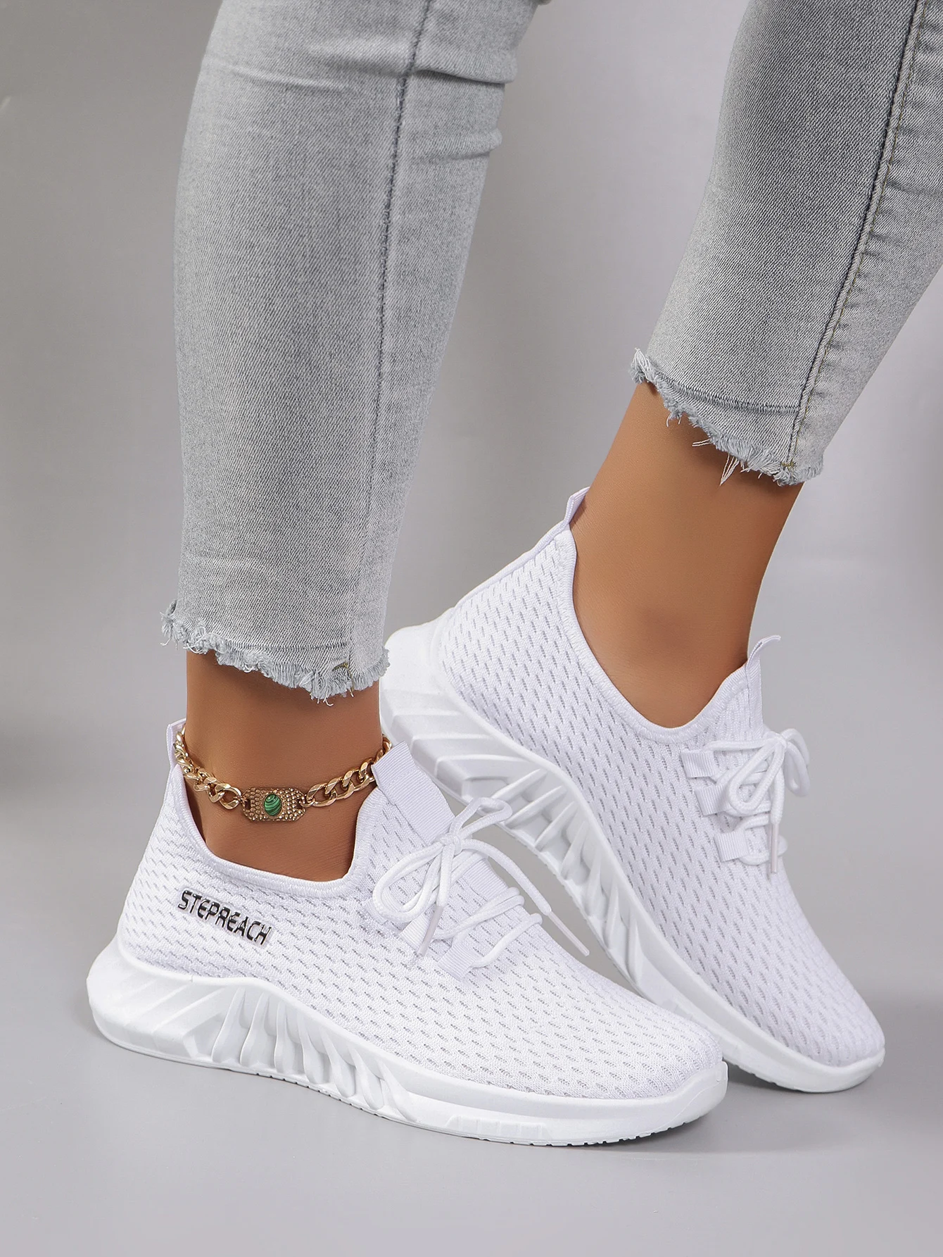 Spring new women's white casual sports shoes with lace up, comfortable, breathable, lightweight, wear-resistant, soft soled spor 4
